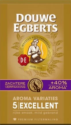 Douwe Egberts Excellent - Filterkoffie - 12 X 250 Gram -Koffie Kunst 686x1200
